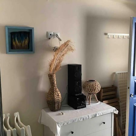 Cozy Studio In Beautiful Apollonas Beach Naxos Apollon  Екстериор снимка