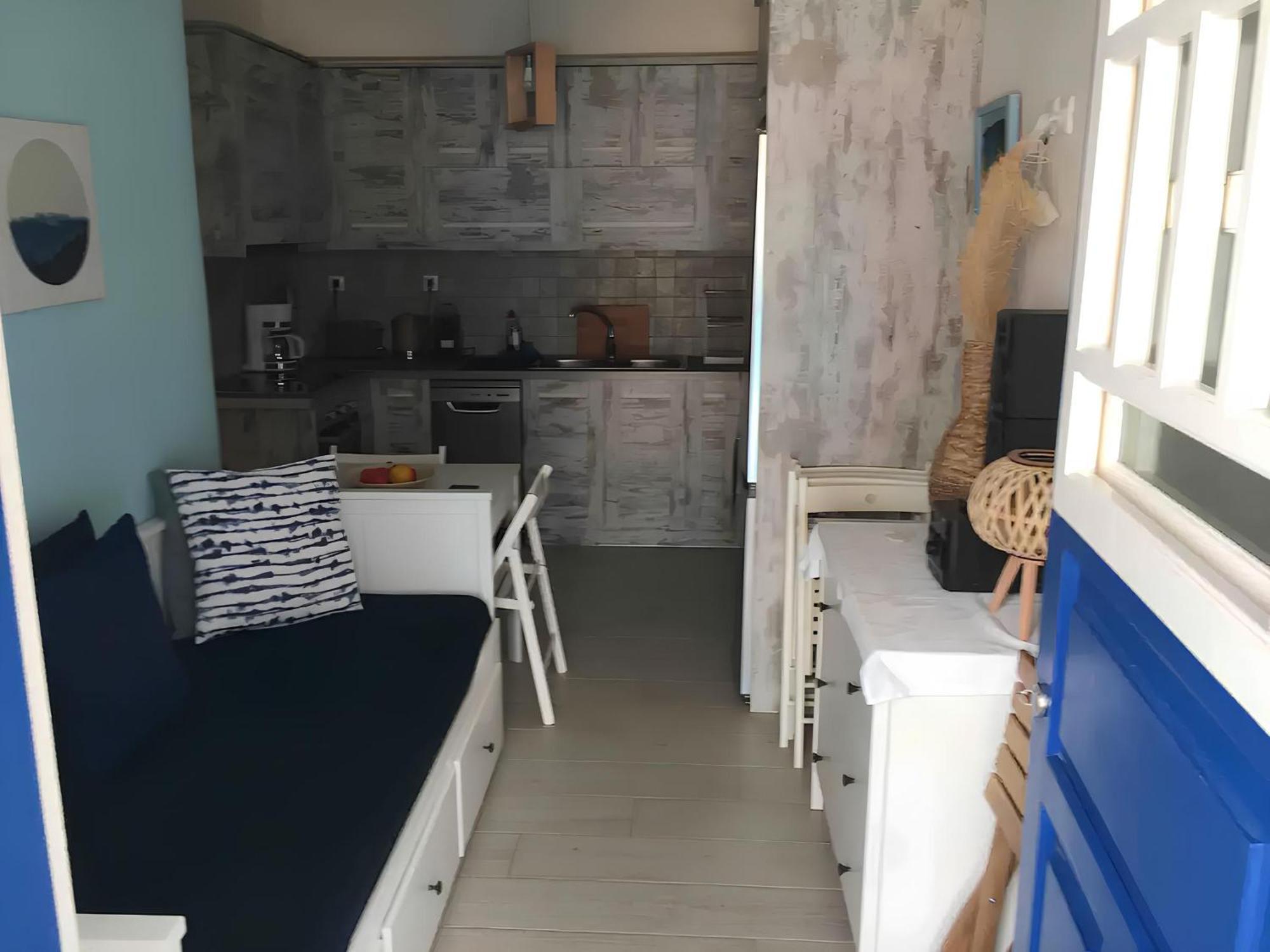 Cozy Studio In Beautiful Apollonas Beach Naxos Apollon  Екстериор снимка